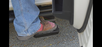 Tundra Gen 3 Premium Snap-On Side Steps - Low